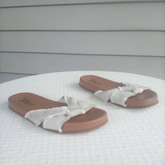 Jellypop Women's Rylie Slides Slip On Cream Frayed Canvas Squishy size 9 M - Picture 3 of 8